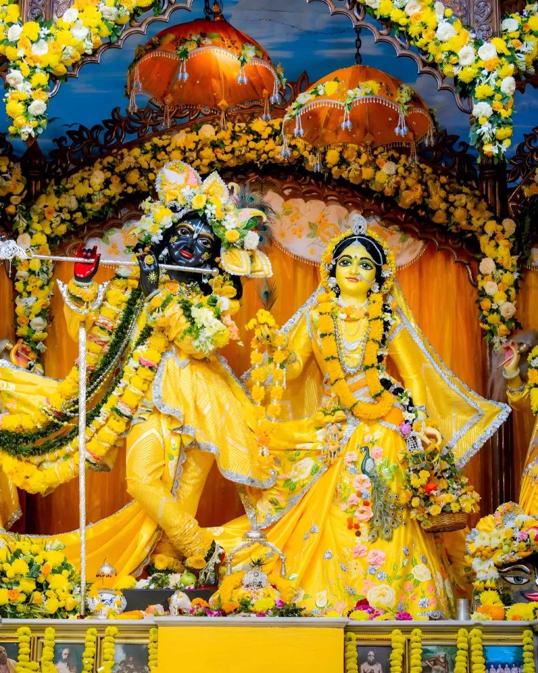 Lord-Radha-Krishna-Wallpaper-5